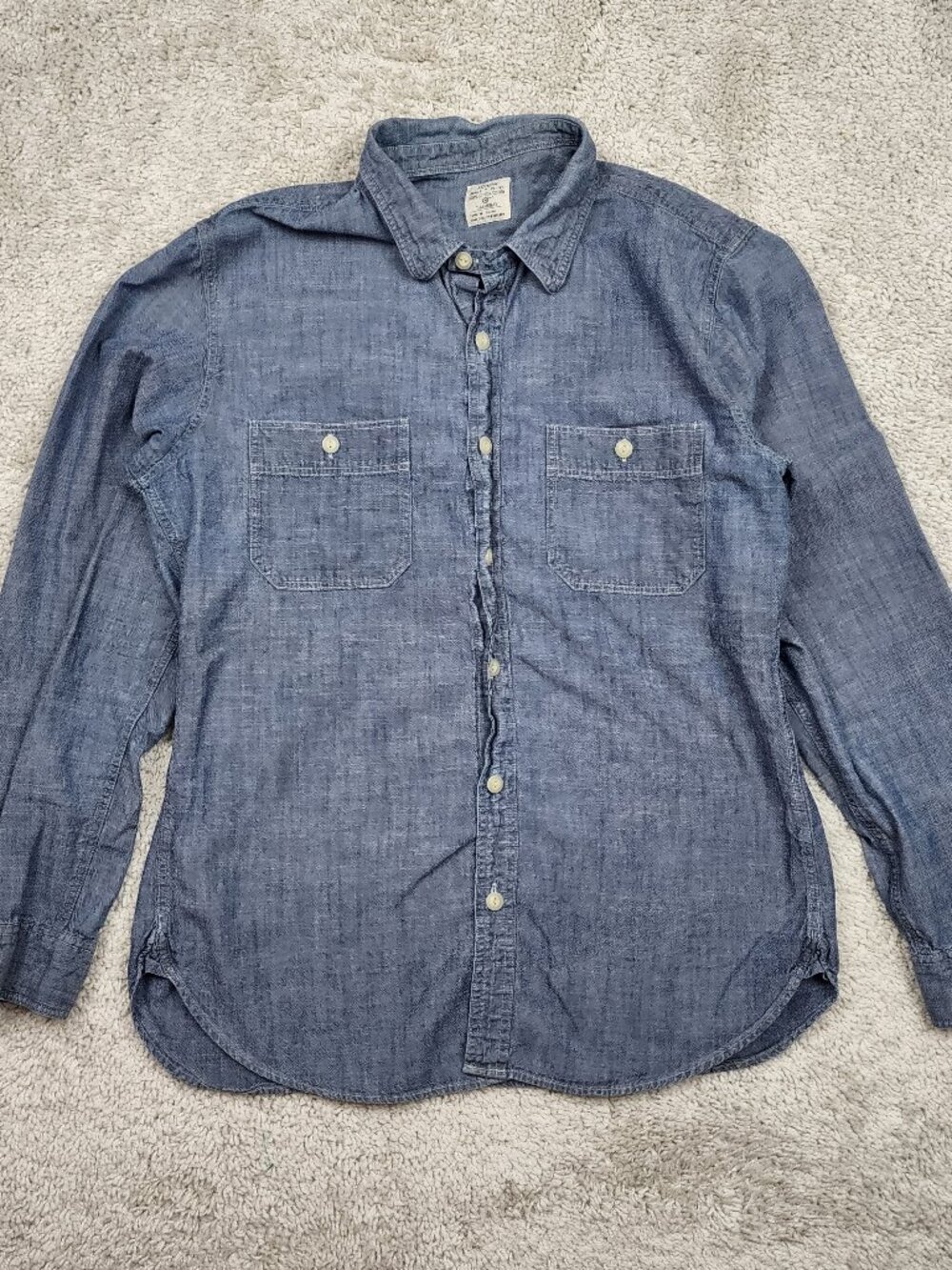 J Crew Chambray Shirt Mens Size Medium M Blue Denim Work Button USA Casual Fit